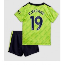 Manchester United Raphael Varane #19 Tredjedraktsett Barn 2022-23 Kortermet (+ korte bukser)